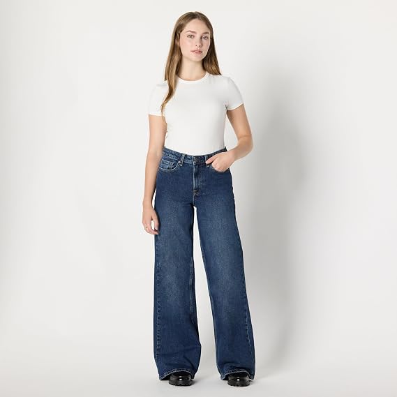 Women’s Contemporary Wide-Leg Crop Jeans – Vintage-Inspired Denim
