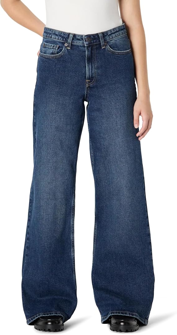 Women’s Contemporary Wide-Leg Crop Jeans – Vintage-Inspired Denim