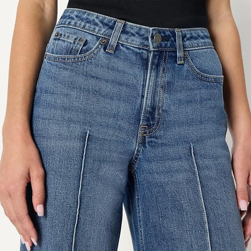 Women’s Cuffed Wide-Leg Jeans – Stretch Vintage Denim with Pintuck Detail